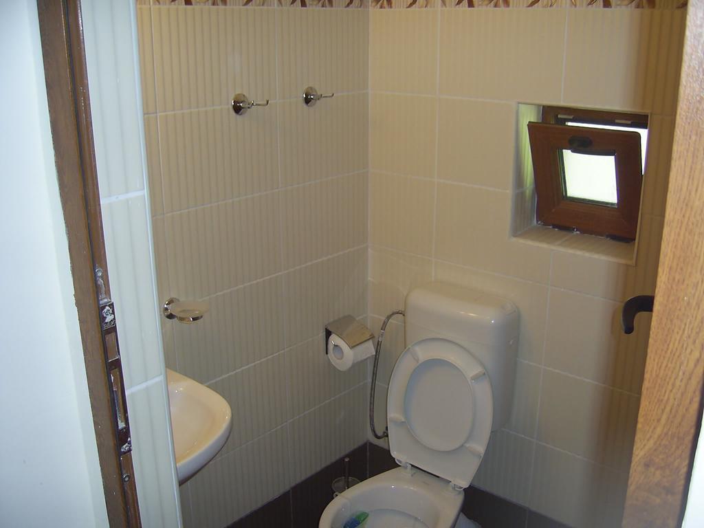 Guest House Yoanna Balchik Esterno foto