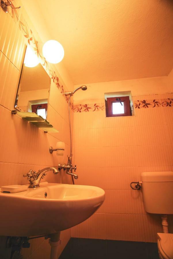 Guest House Yoanna Balchik Esterno foto